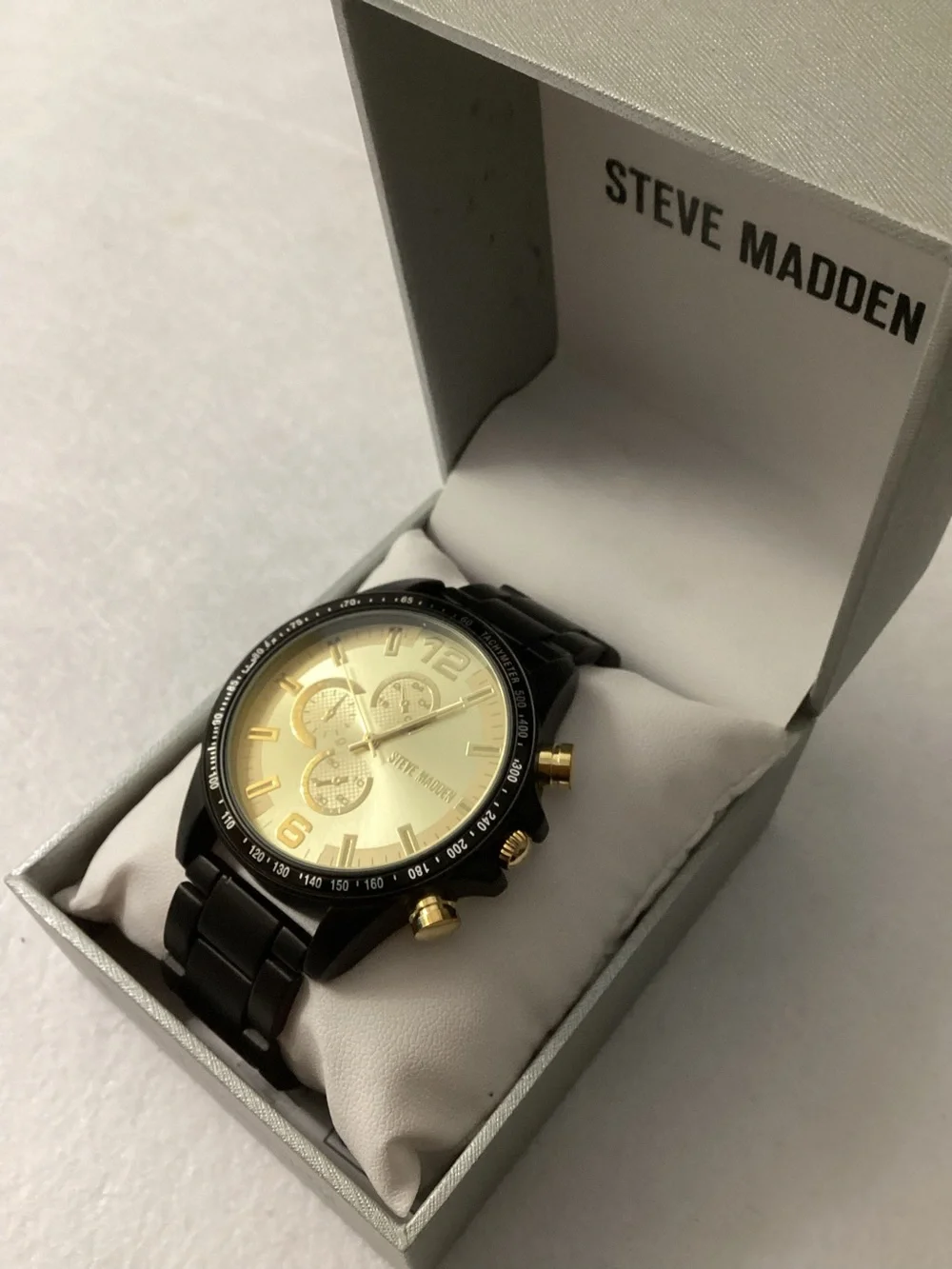 Steve Madden Iconic Champagne and Black Alloy Metal Watch, 45mm